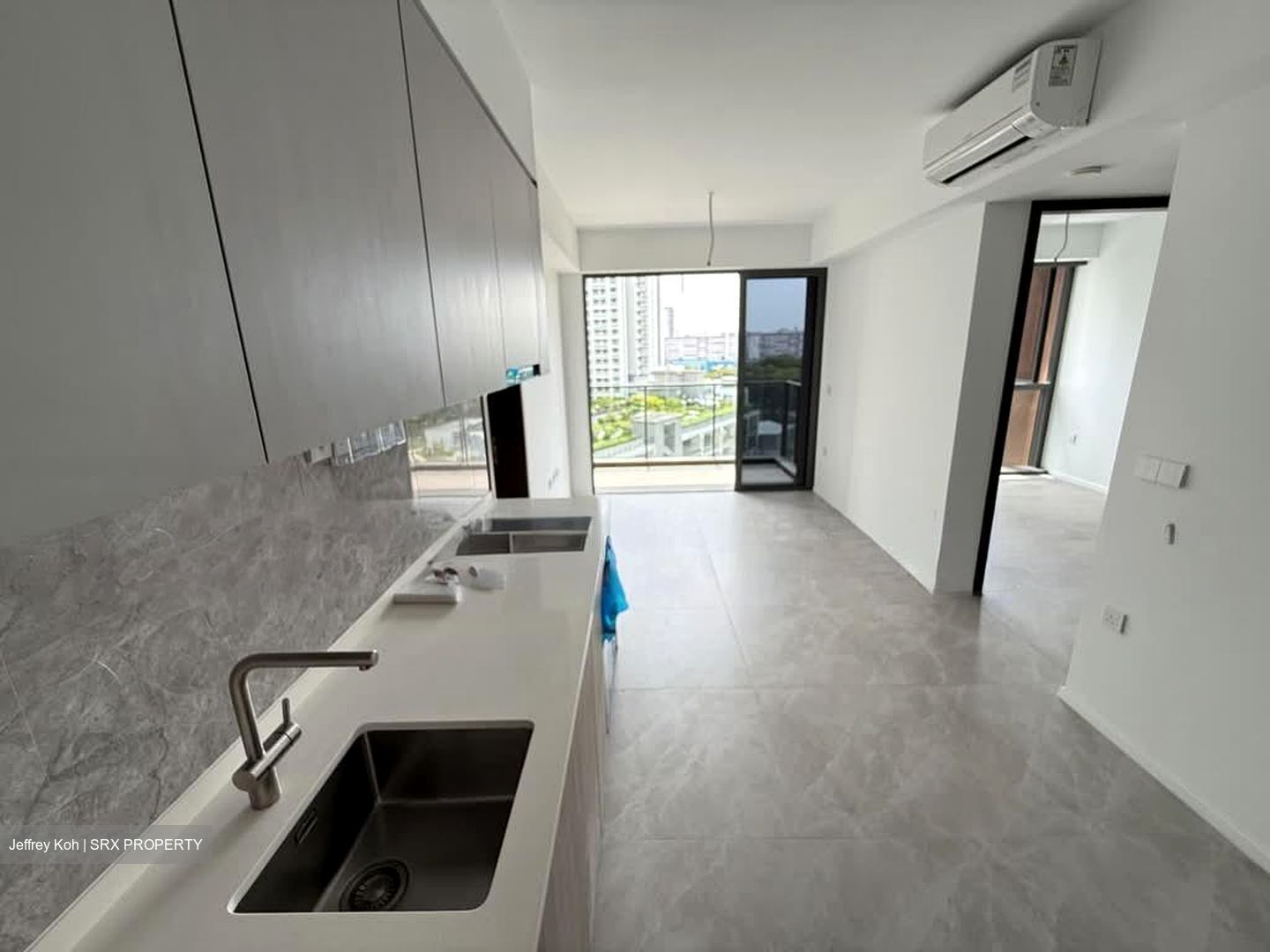 Amo Residence (D20), Apartment #571133811
